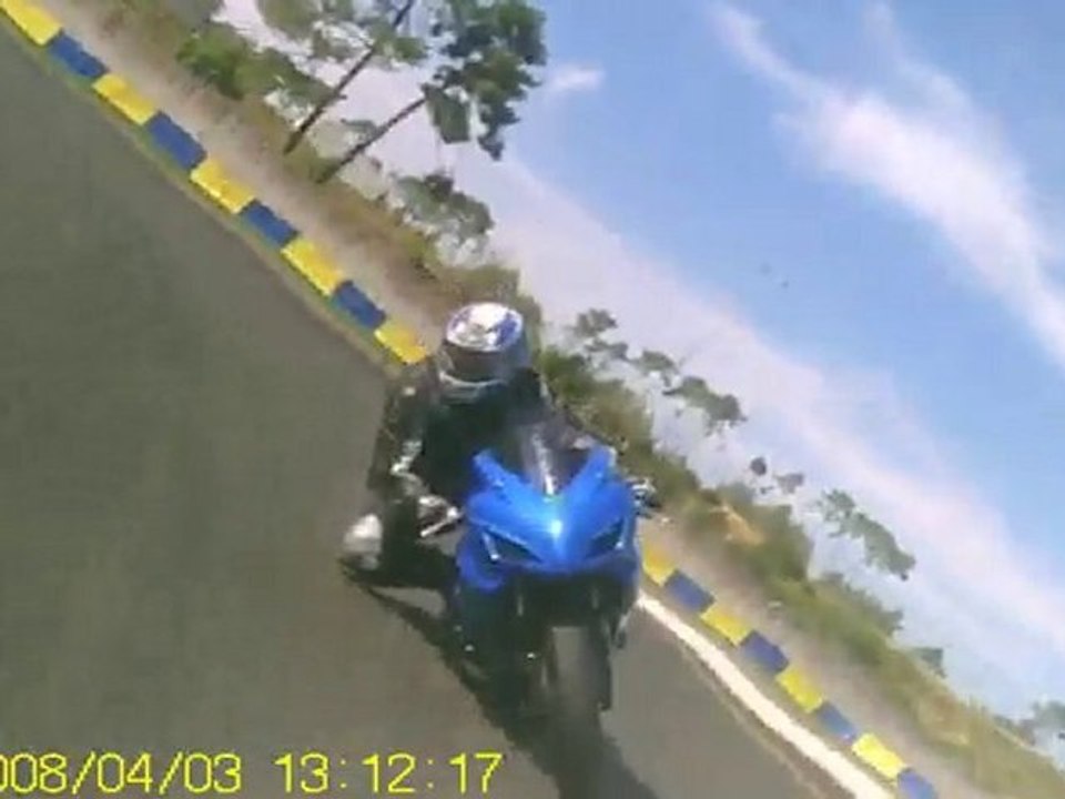 serie 4 - 11 - 10 - 2010 14h50 arr