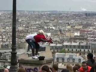 Iya Traore artista del pallone a Parigi