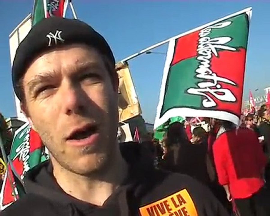 Les Alternatifs manifestent le 12 octobre à Rouen .