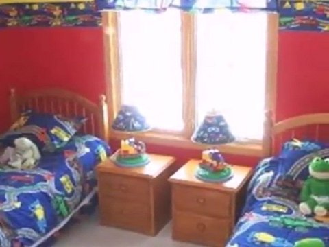 Homes for Sale - 1638 Legend Hill Ln - Waukesha, WI 53189 -