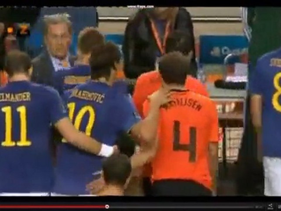 Zlatan vs van Bommel