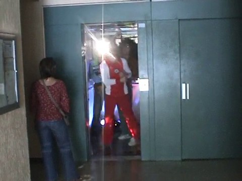 Ascenseur Disco - Eternal Elevator (Rémi GAILLARD)