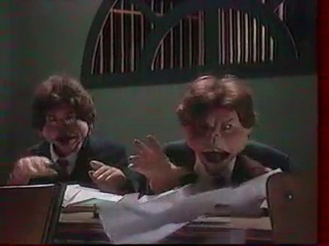 Best of LES GUIGNOLS DE L'INFO Juillet 1993 Canal+