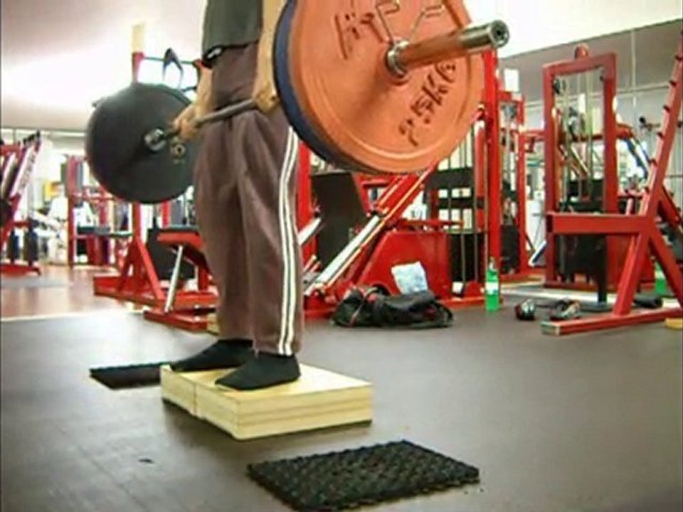 Deadlift 3x140KG auf 10cmBlock 1Satz