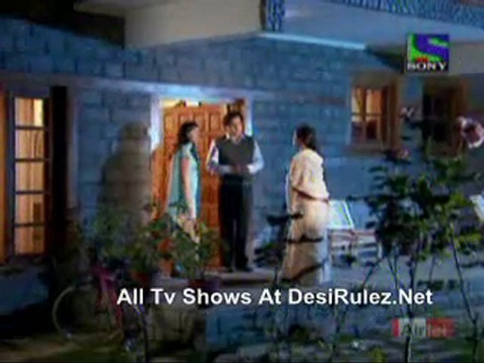Tera Mujhse Hai Pahle Ka Naata Koi 13th October 2010 Part1