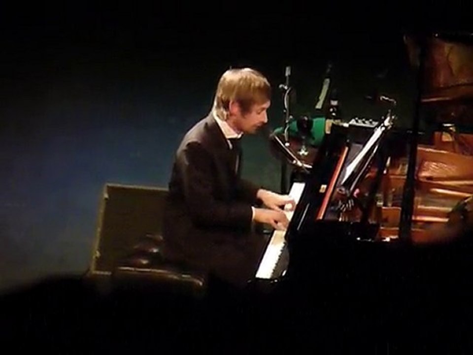 The Divine Comedy live at Cork - Daddy's car