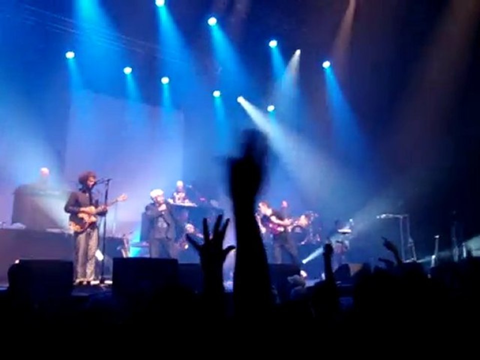 Hocus pocus feat Gwen Delabar - Marc zenith 13/10/10