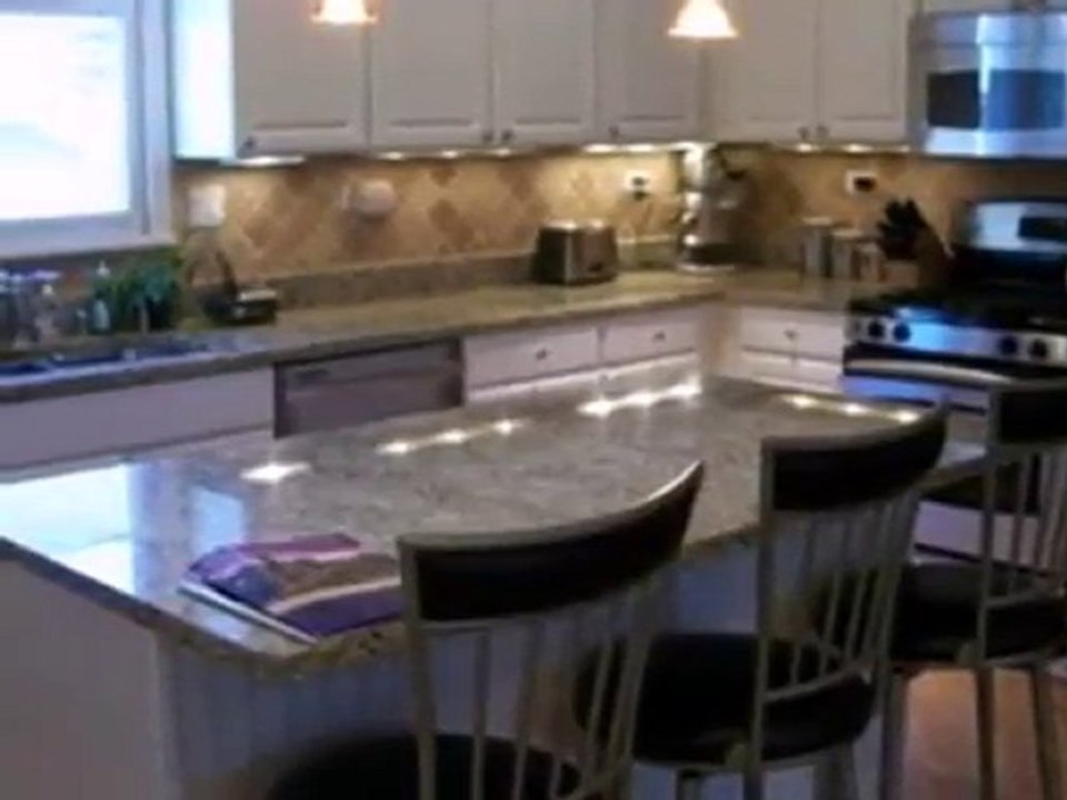 Homes for Sale - 2940 N Lakewood Ave - Chicago, IL 60657 - C