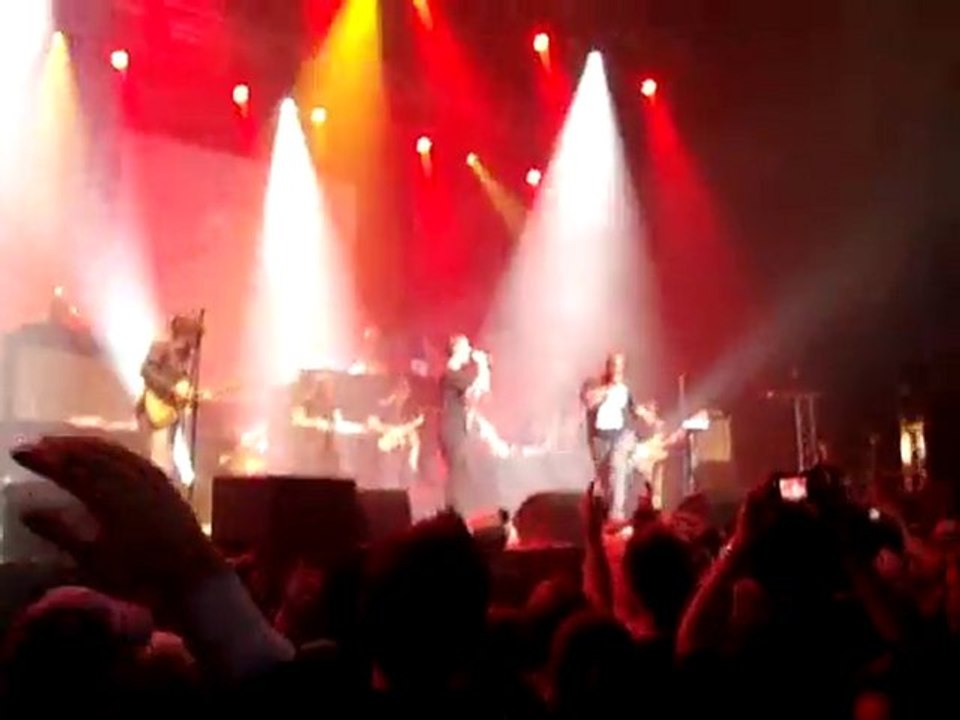 Hocus pocus feat Oxmo - Equilibre (zenith 13/10/10)