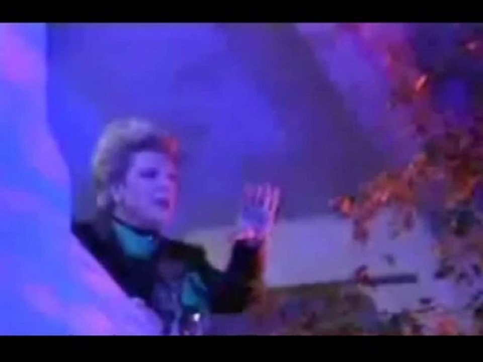 Zeki Müren - AYAZ GECELER video NOSTALJI