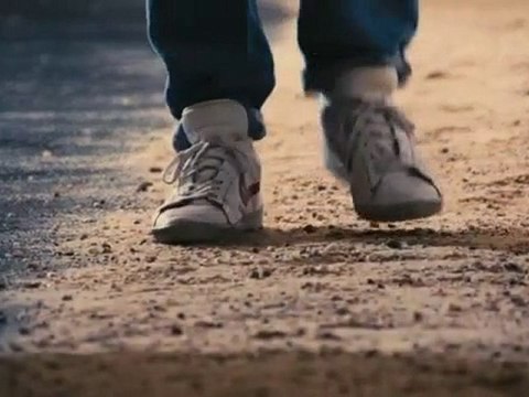 Michael J. Fox rejoue le trailer de Retour vers le futur