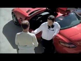 Mercedes SLS Reklamı - Tavanda Giden Araba