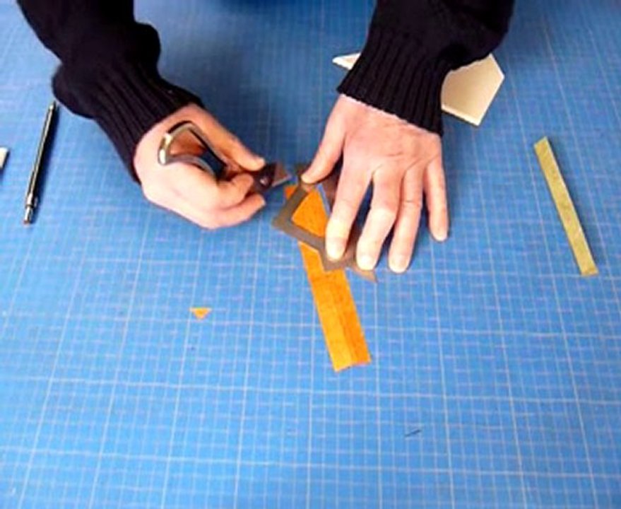 les raccords 45°- 90° avec le gabarit d'angle GABDU