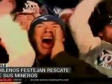 Chilenos festejan rescate de mineros