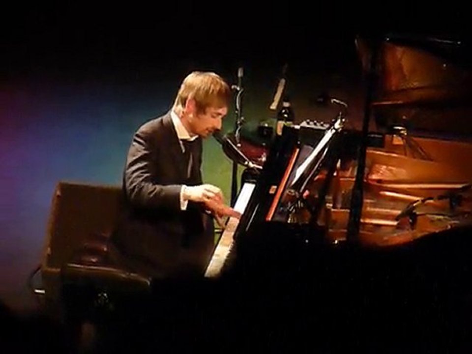 The Divine Comedy live at Cork - Frog Princess (10/10/10)
