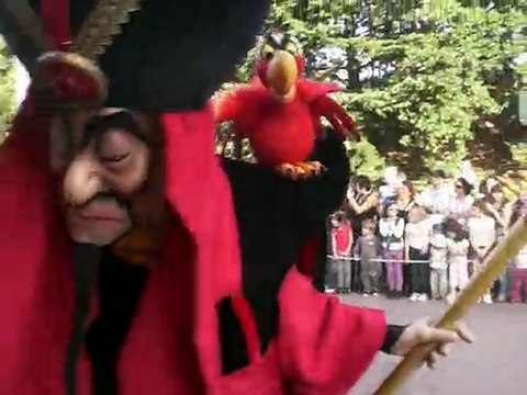 Vasile Sirli It s Halloween-Lo-Ween parade