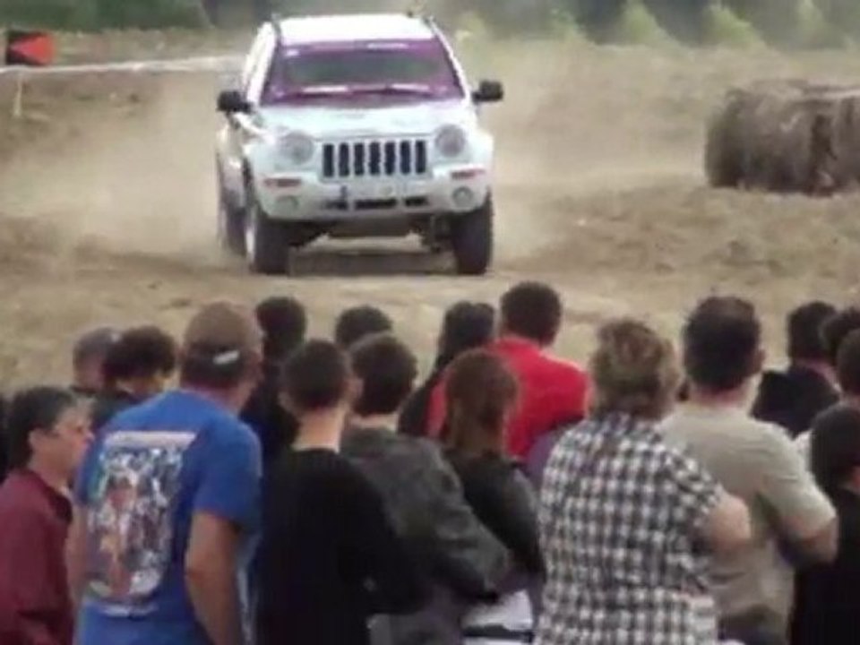 Dunes et Marais 2010-Les médaillés en camionnettes