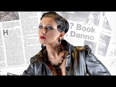 ЕМАНУЕЛА -Мисли и ме целуваи (Official Song) (CD RIP) 2010