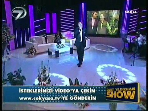 Seni Öyle Severim Ki - İzzet Yıldızhan