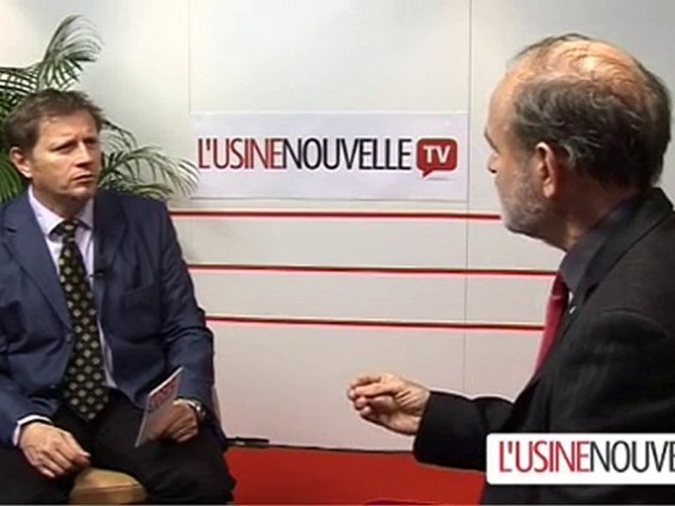 Claude Ricaud (Schneider Electric) au Mondial de l'Auto 2010