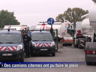 L'Etat fait rouvrir quatre dépôts pétroliers