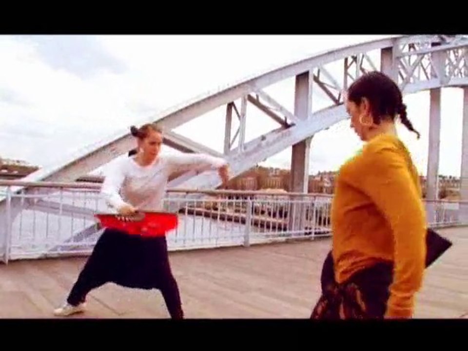 Claire et Magali "Keep It Gangsta"