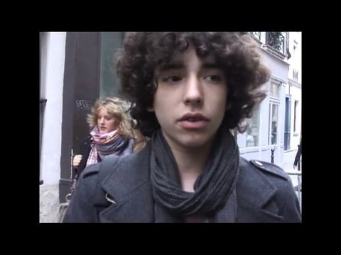 Réforme des retraites : les lycéens continuent le blocus