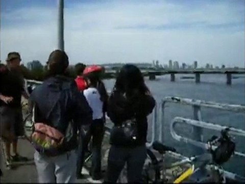 Tour à vélo avec Chris | Bike tour with Chris