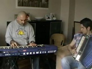 Ağlatan Kafe | Adige Wored