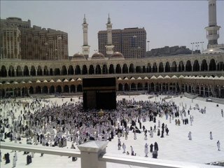 Mescid-i Haram'da Sabah Ezanı