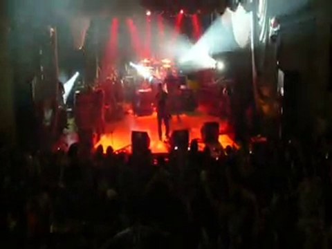 Cielo Razzo pasó por Bahía Blanca | 10-10-10 |