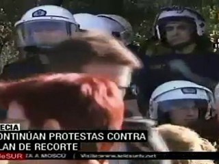 Continúan protestas contra plan de recorte en Grecia