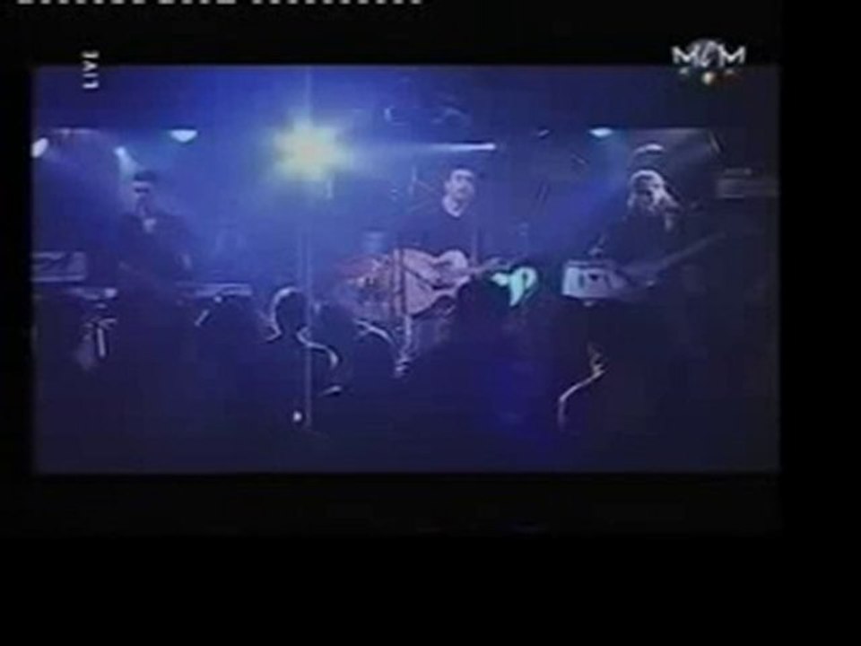 FRED BLONDIN "Elle allume des bougies"