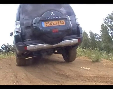 Mitsubishi Pajero 3.2 DI-D Instyle 5p