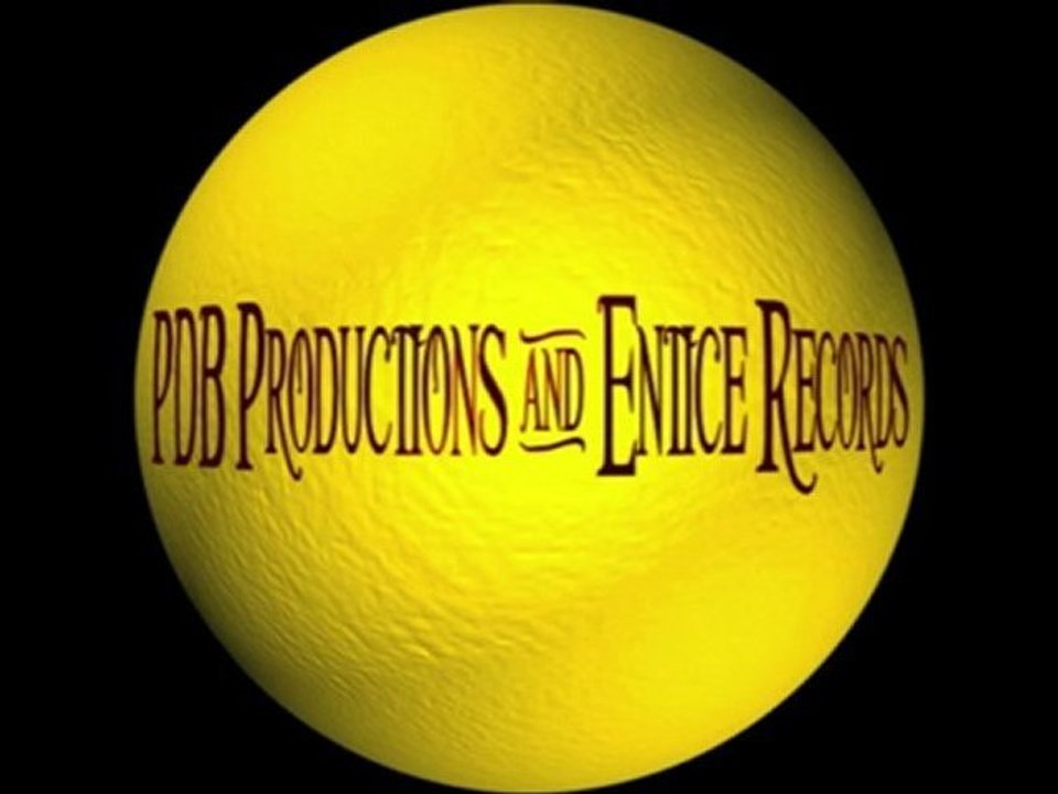 Esstar - Im Not Afraid (Remix)