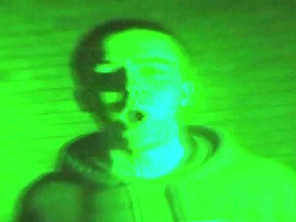 Esstar - She Wants to Know