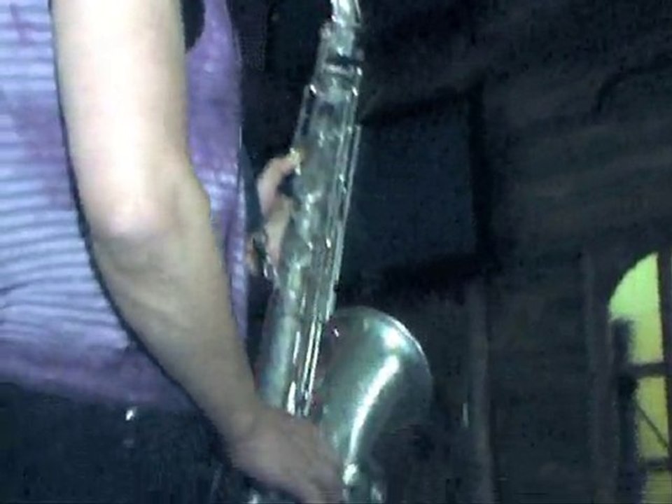 Играй саксофон