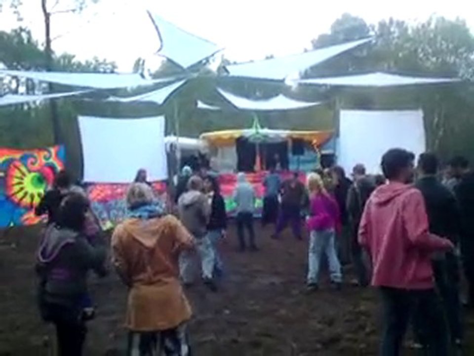 Morforest Party by Morphonic Records