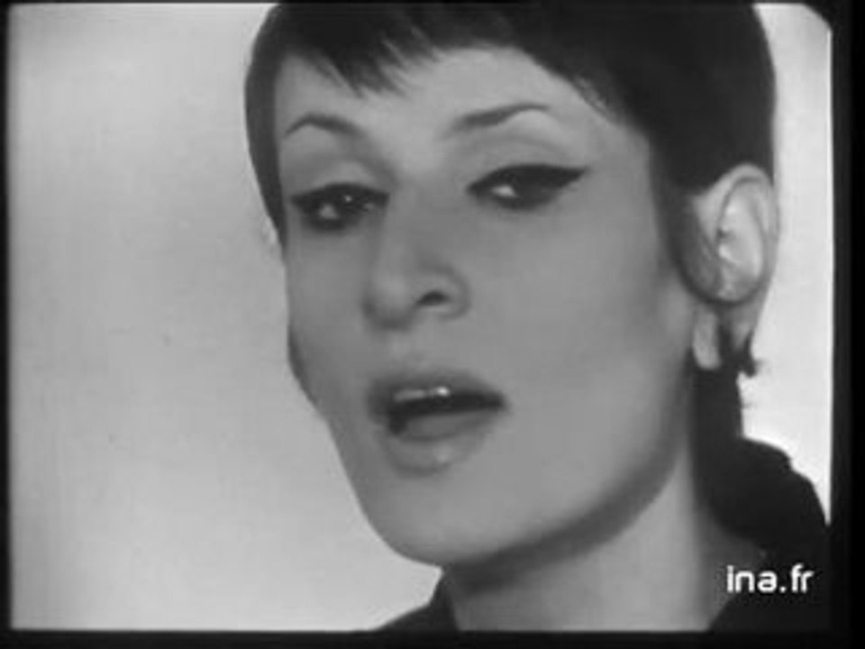 Barbara "Joyeux Noël" - Vidéo Dailymotion