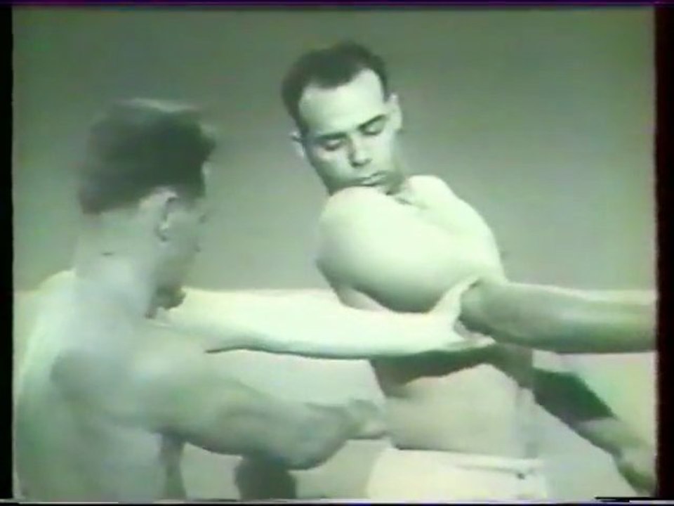 training hand to hand combat