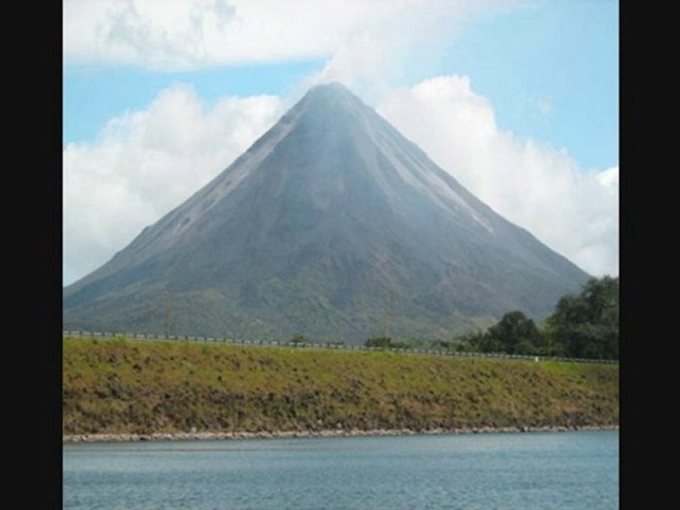 Wakeboarding and Wakeskating Costa Rica, Lake Arenal