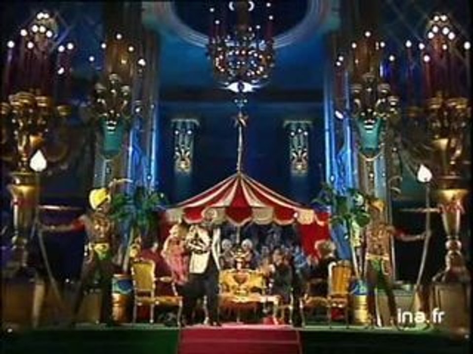 KARL ZERO imite GUY LUX avec sa Simone. GUY LUX...