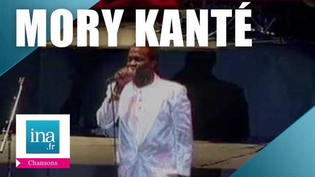 Mory Kanté Yeke yeke (live officiel) | Archive INA