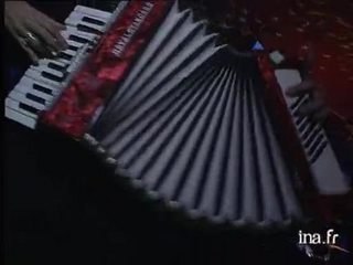 Benoit blue boy "Elle rentre dedans"