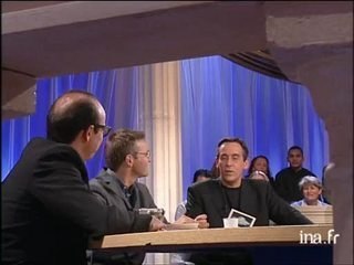 Karl Zero à propos du livre "Farce nationale"