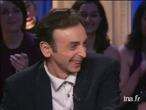 TOUT LE MONDE EN PARLE: ERIC ZEMMOUR JOURNALISTE PIPEULE 1/2