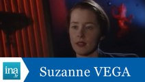 Suzanne Vega répond à Suzanne Vega - Archive INA