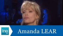Interview Jumeaux: Amanda Lear face à Amanda Lear - Archive INA