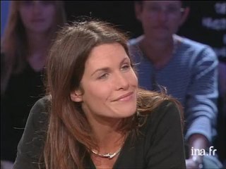 Astrid Veillon à propos de sa vie, de l'amour