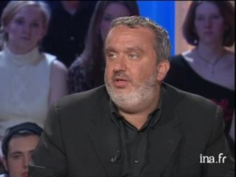 Interview cire-pompes de Dominique Farrugia